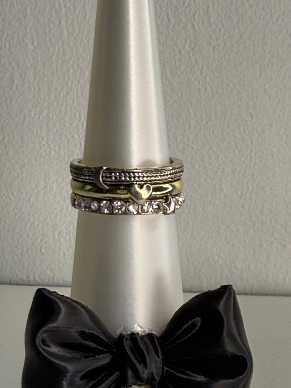 Silver & Gold Tone 🌙Moon, 💛Heart & ⭐️Star Crystal Accent Ring Size 8 (celestial)